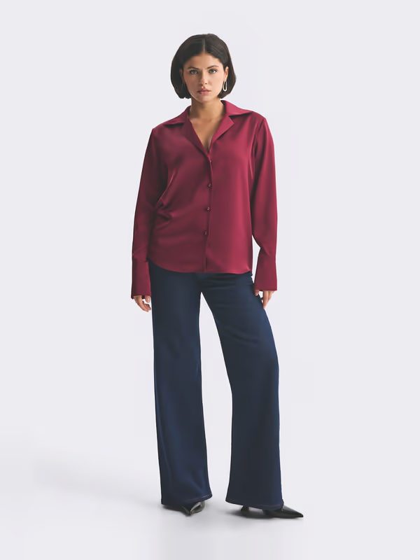 Women's blouses & shirts