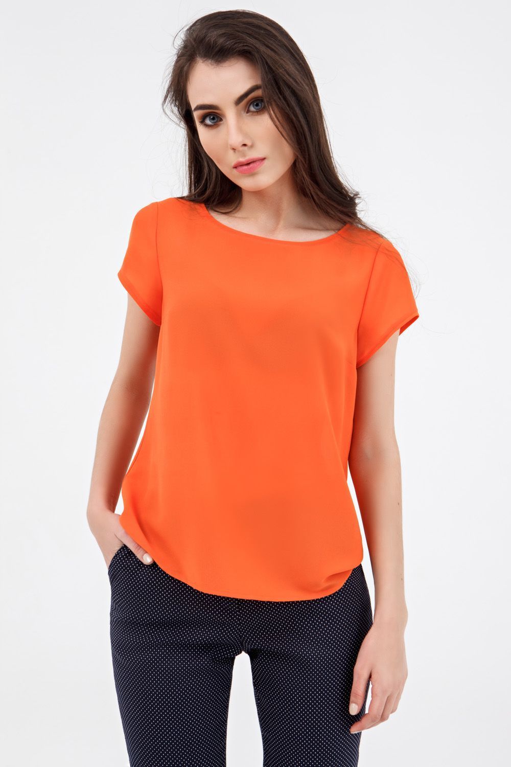 Оранжевая блуза с коротким рукавом