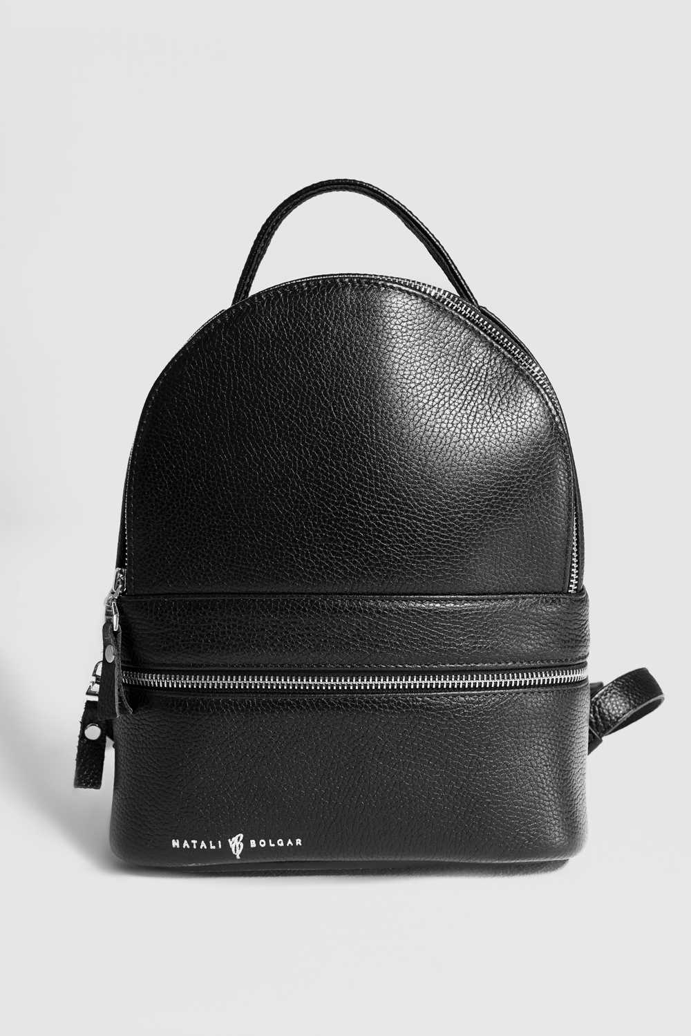 Большой рюкзак черного цвета