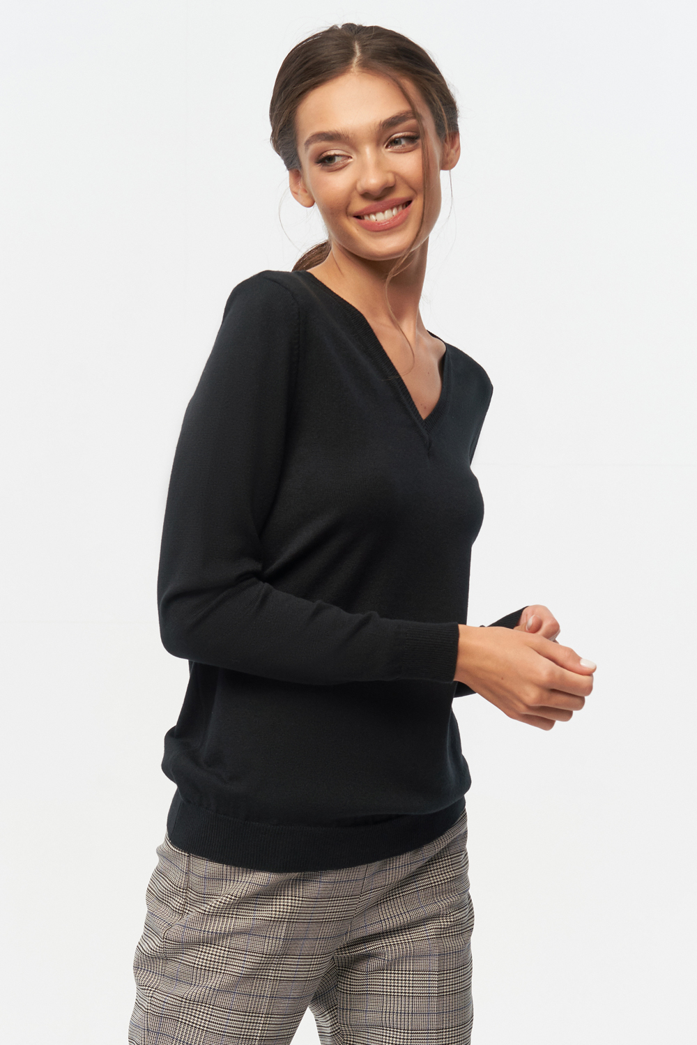 Джемпер из трикотажа