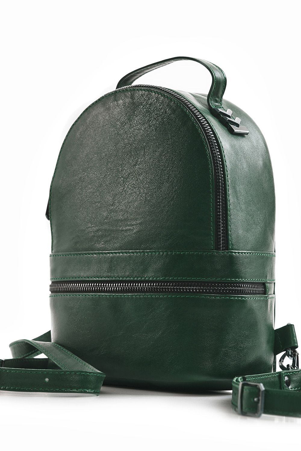 Маленький рюкзак-трансформер зеленого цвета