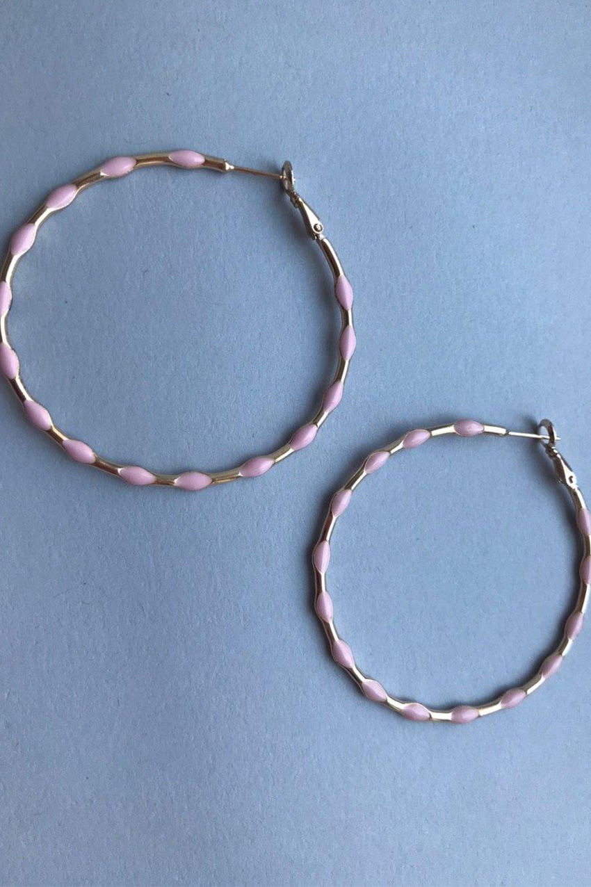 Серьги-кольца с розовой эмалью