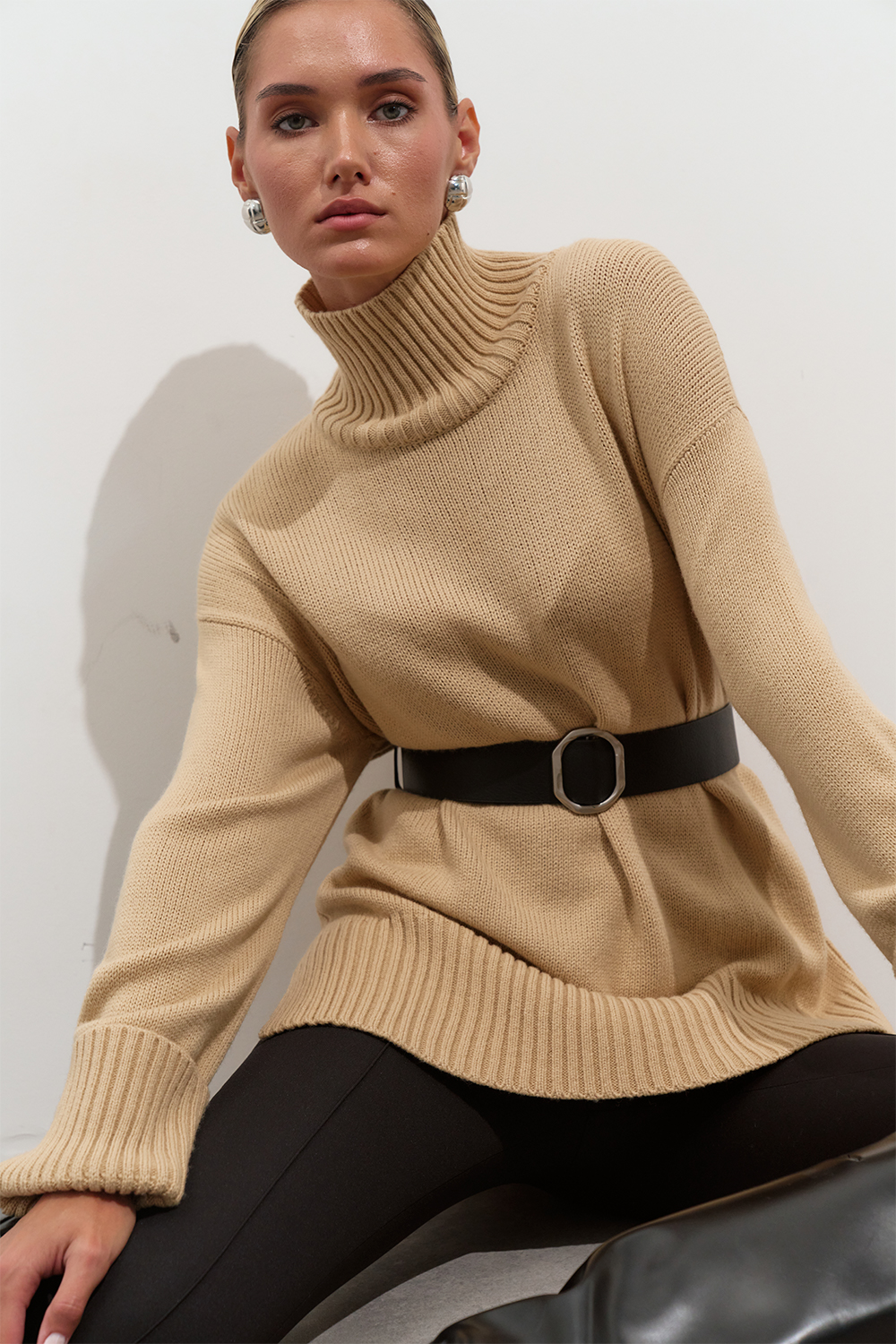 Светр в стилі oversize із вовни мериносу Светр в стилі oversize із вовни мериносу
