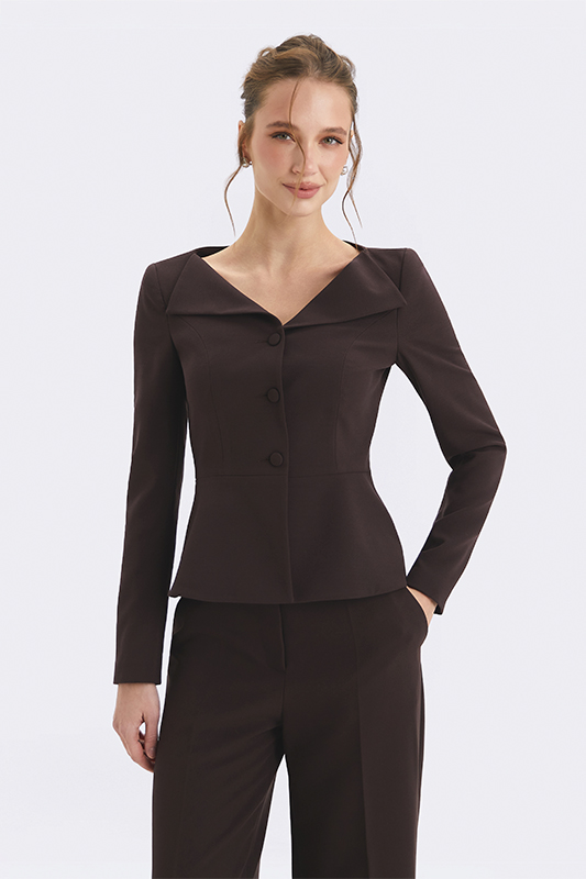 Коричневий діловий образ з жакетом та штанами від Natali Bolgar