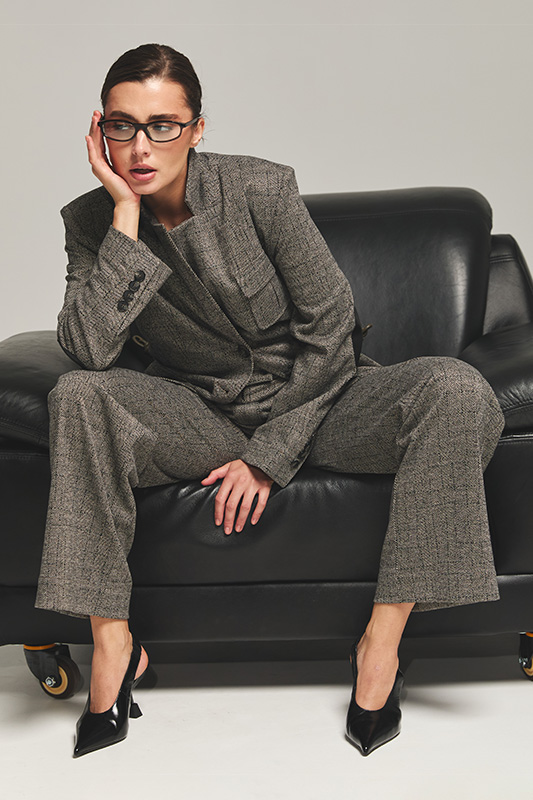 Create a flawless business look: a grey jacket from Natali Bolgar and wide houndstooth trousers for a modern, stylish office outfit.