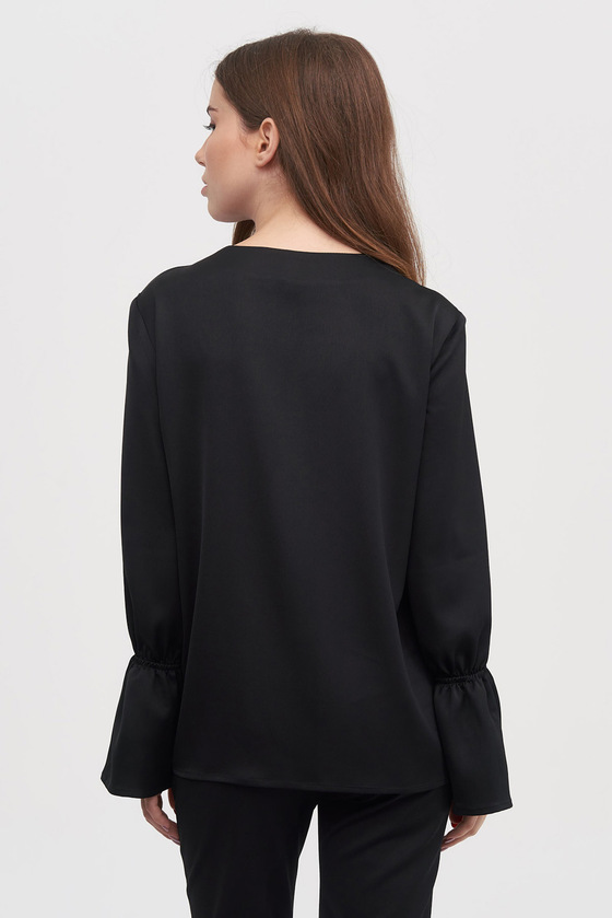Блуза с рюшами черного цвета  1 - интернет-магазин Natali Bolgar
