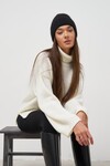 Чорна шапка-Біні з ангори 4 - интернет-магазин Natali Bolgar