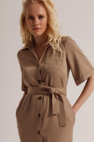 Платье-рубашка бежевого цвета с коротким рукавом  – Natali Bolgar