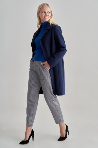 Двубортное пальто синего цвета  – Natali Bolgar