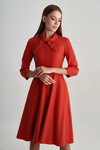 Фактурное платье с расклешенной юбкой кораллового цвета 1 - интернет-магазин Natali Bolgar