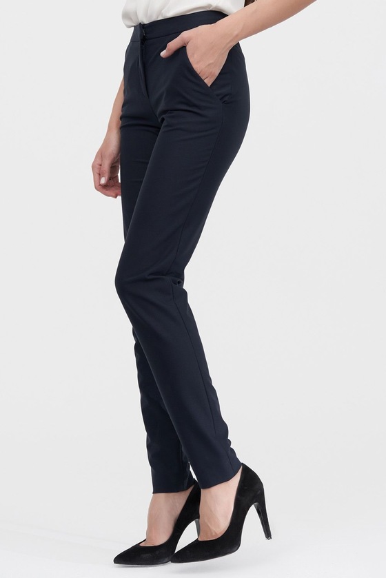 Зауженные брюки темно-синего цвета 1 - интернет-магазин Natali Bolgar