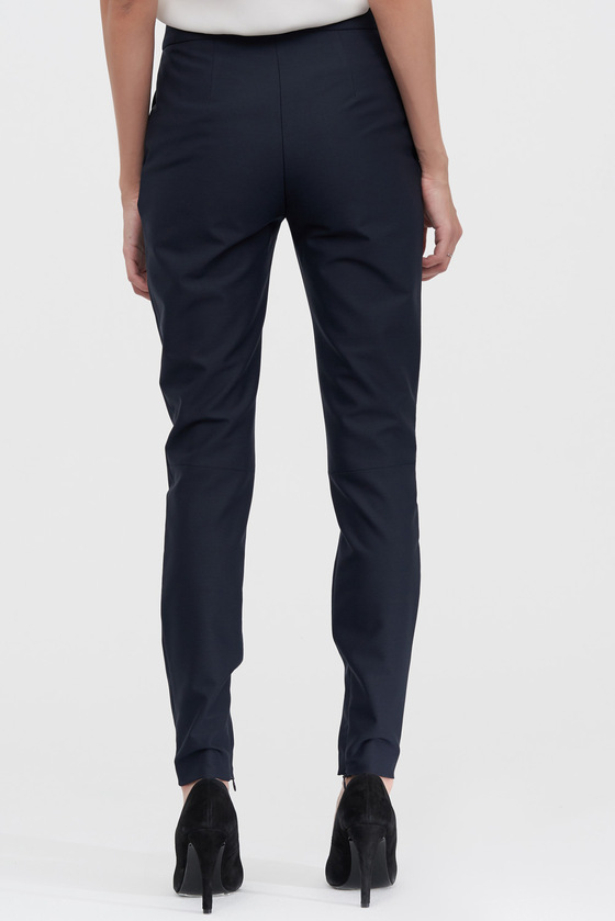 Зауженные брюки темно-синего цвета с дополнительными застежками 2 - интернет-магазин Natali Bolgar