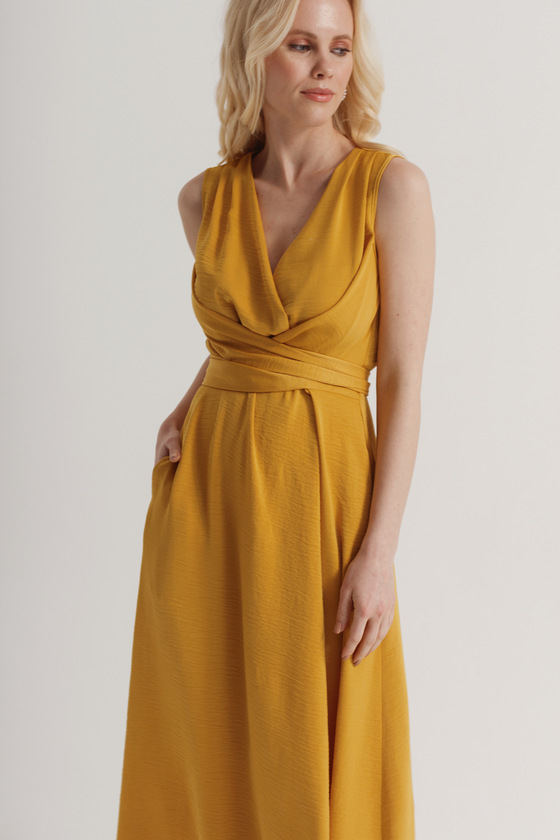 Платье желтого цвета на запах  - интернет-магазин Natali Bolgar