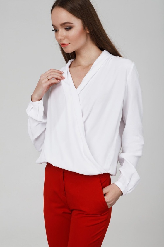 Элегантная блузка с глубоким запахом - интернет-магазин Natali Bolgar