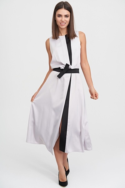 Платье с контрастной вставкой жемчужно-серого цвета  – Natali Bolgar