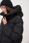 Чорна пухова куртка в стилі oversize 12 - интернет-магазин Natali Bolgar