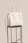 Вместительная сумка белого цвета - интернет-магазин Natali Bolgar